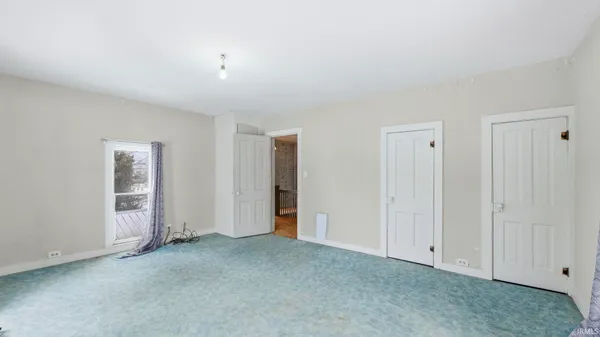 $72,100 | 403 Walnut Street, Burket, IN 46508