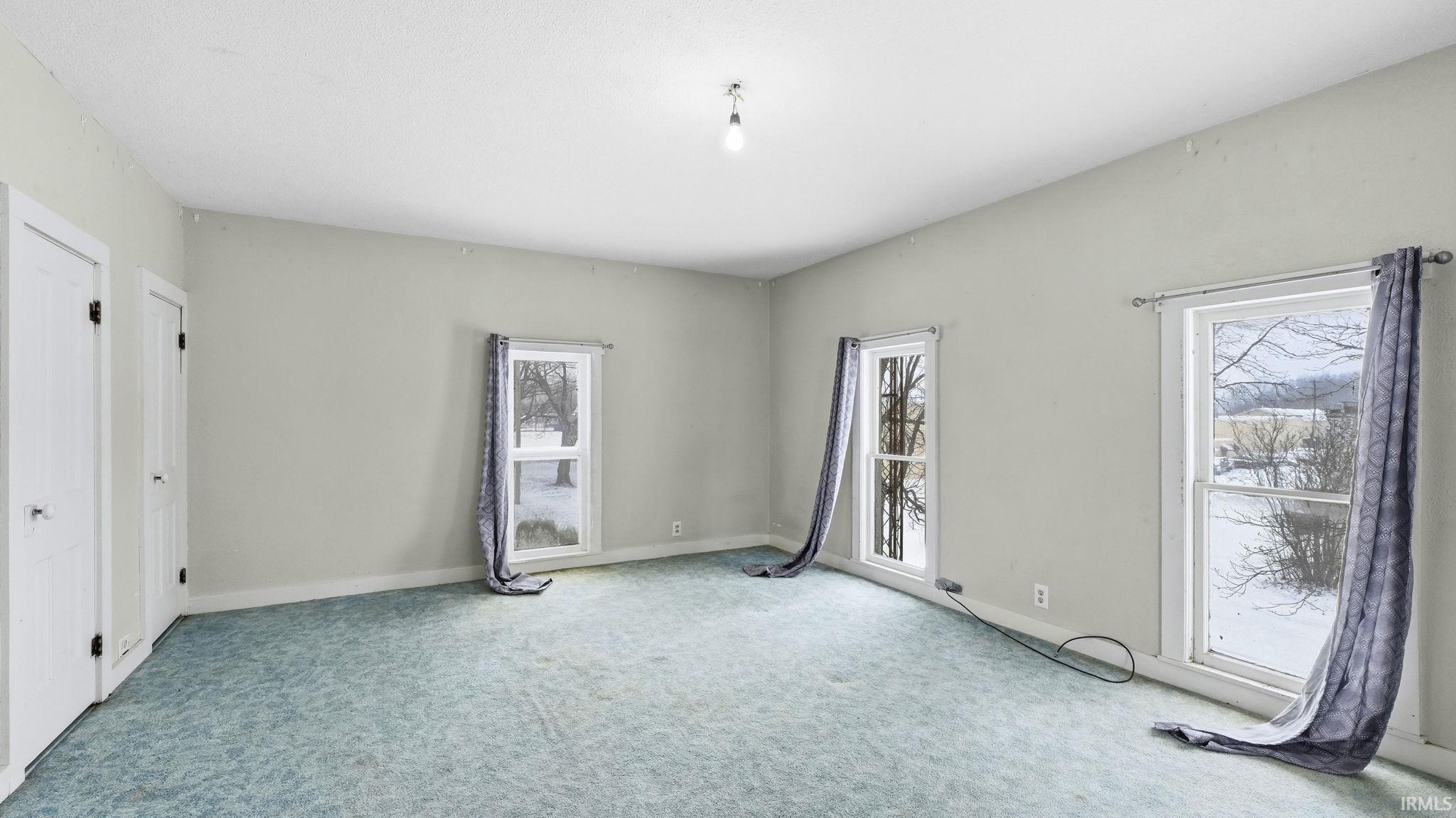 403 Walnut Street Burket, IN 46508 - Photo 25 of 35