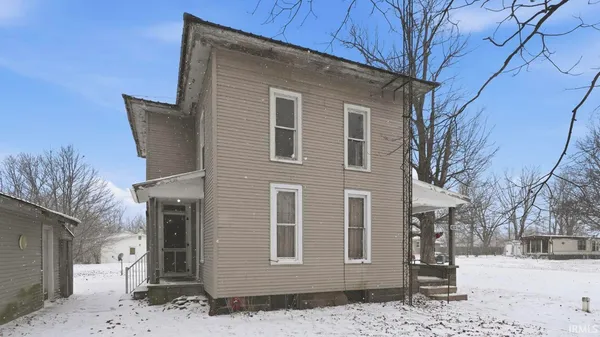 $72,100 | 403 Walnut Street, Burket, IN 46508