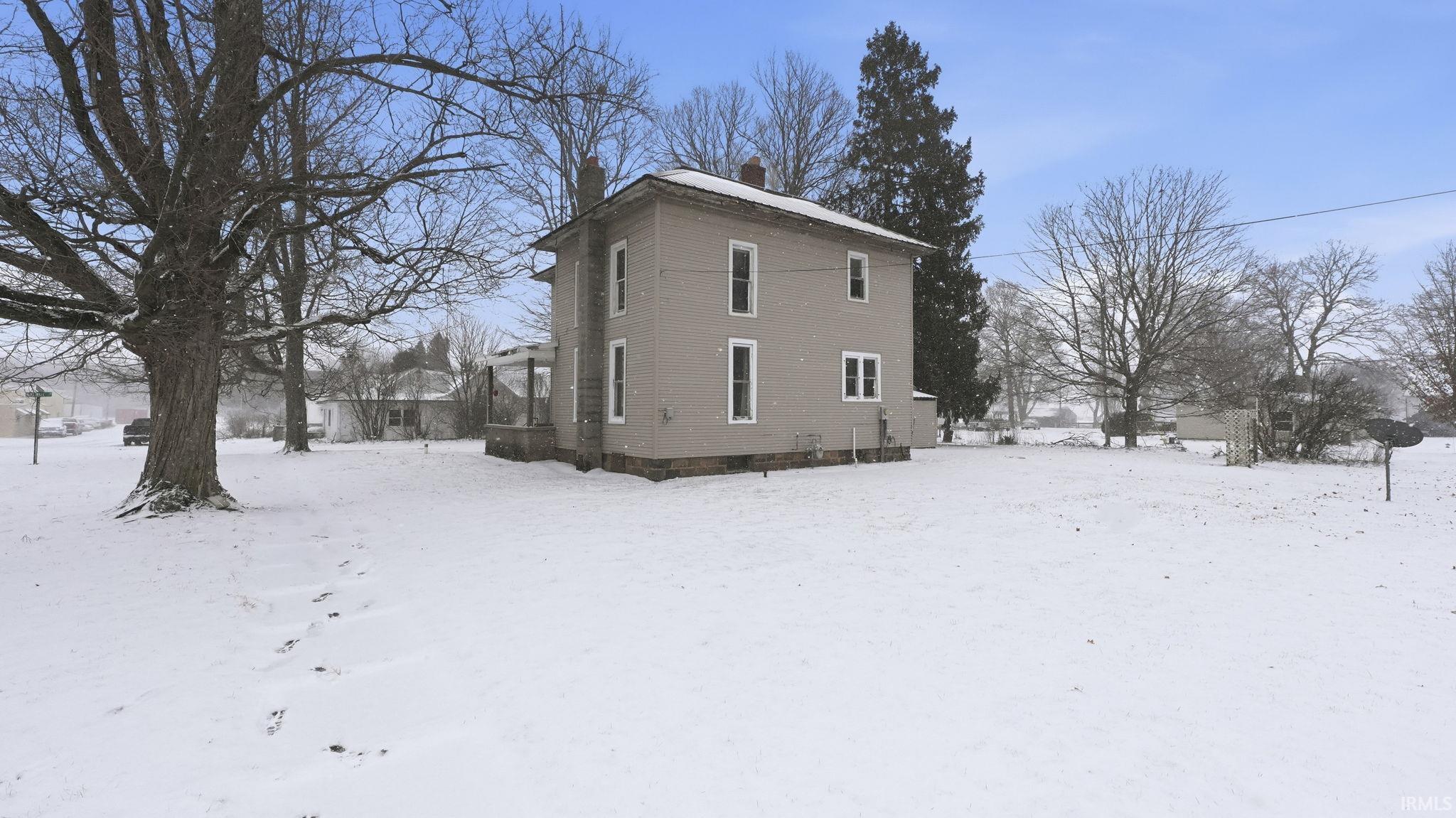 403 Walnut Street Burket, IN 46508 - Photo 31 of 35