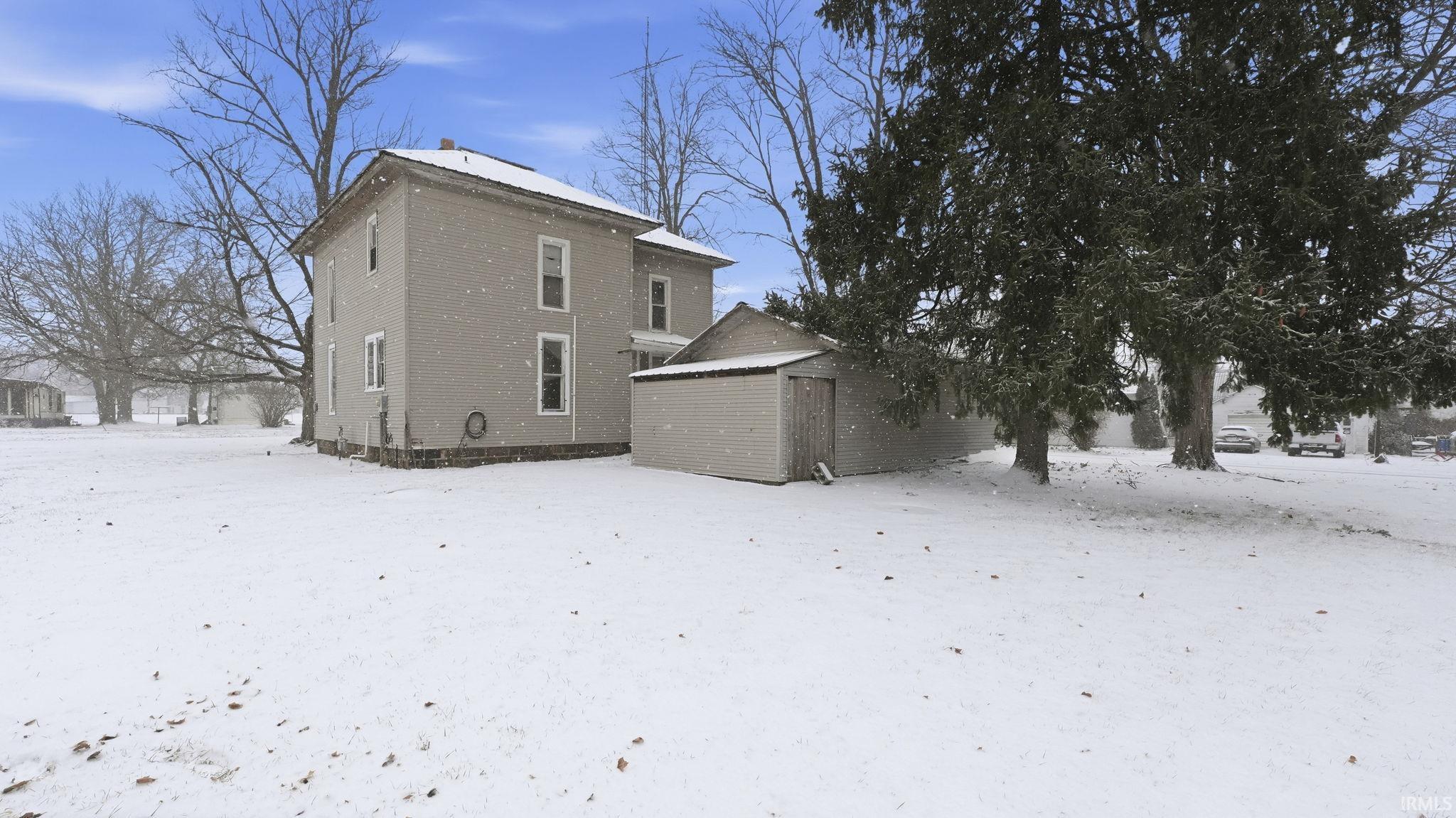 403 Walnut Street Burket, IN 46508 - Photo 32 of 35