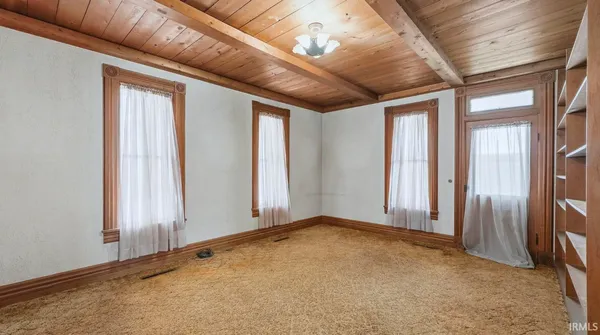 $72,100 | 403 Walnut Street, Burket, IN 46508