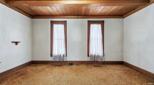 $72,100 | 403 Walnut Street, Burket, IN 46508