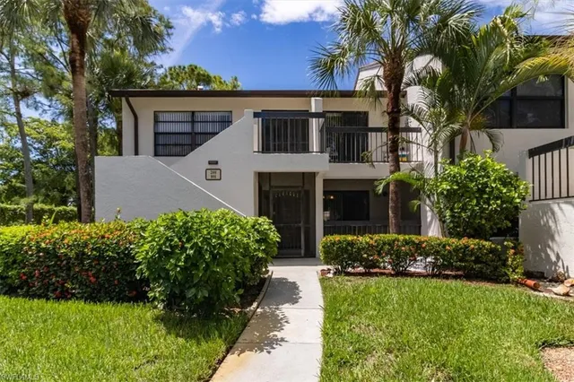 $5,000 | 1816 Kings Lake Boulevard, Unit 101, Naples, FL 34112
