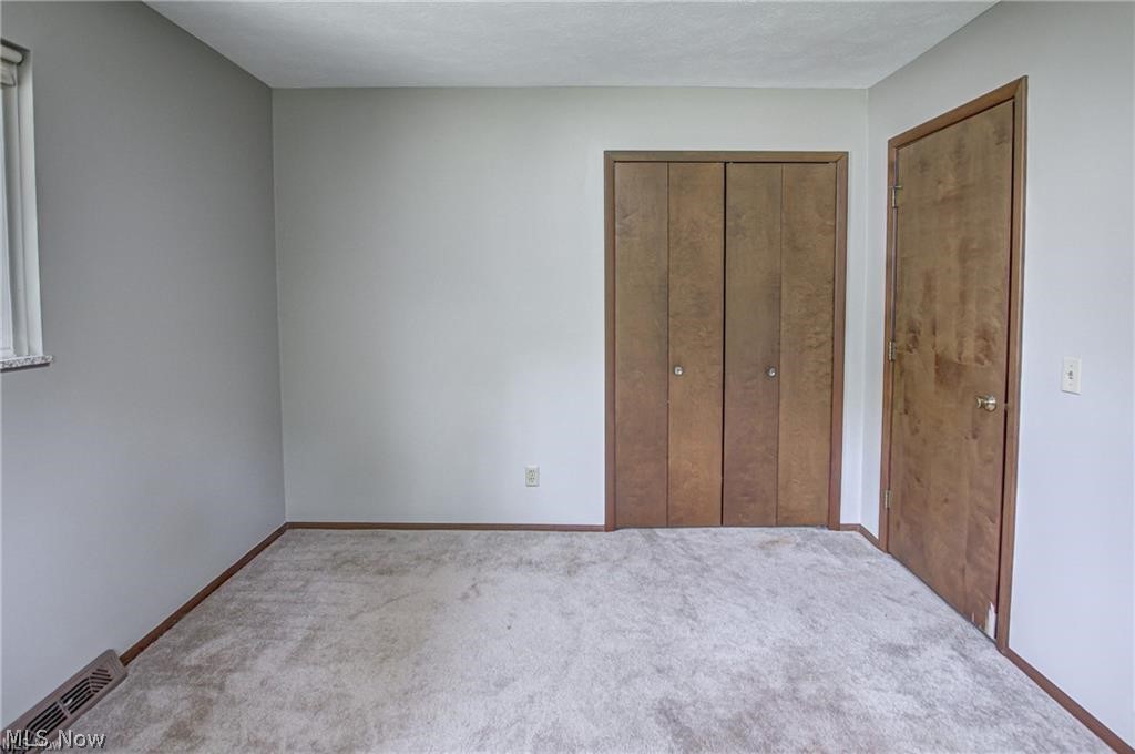 21002 Lunn Road Strongsville, OH 44149 - Photo 15 of 31