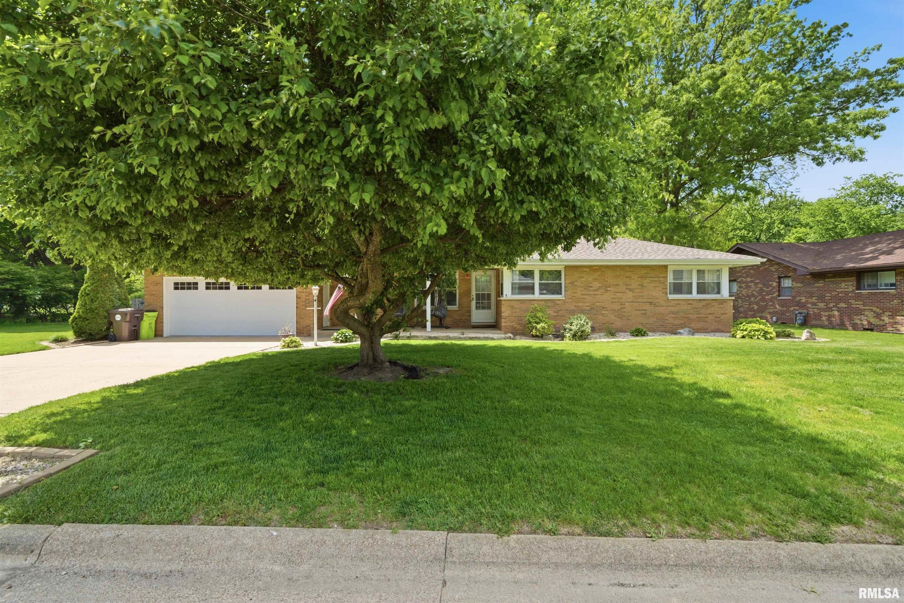 149 Jay Avenue Morton, IL 61550 - Photo 2 of 44