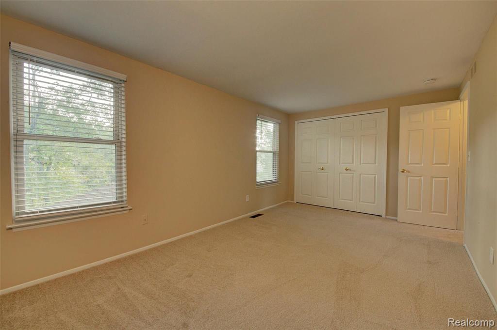 43515 Applewood Road Canton, MI 48188 - Photo 14 of 22