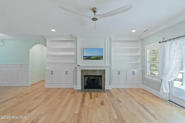 $649,900 | 557 Button Bush Lane, Hampstead, NC 28443