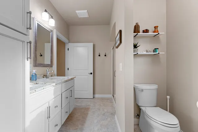 $489,900 | 854 Whisper Falls Lane, Menasha, WI 54952