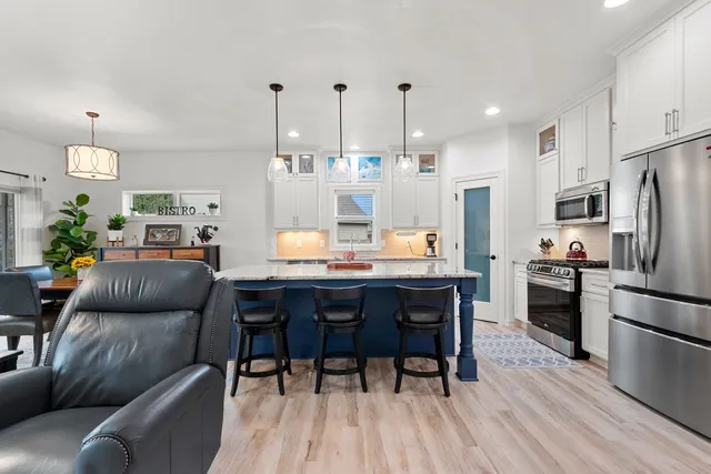 $489,900 | 854 Whisper Falls Lane, Menasha, WI 54952