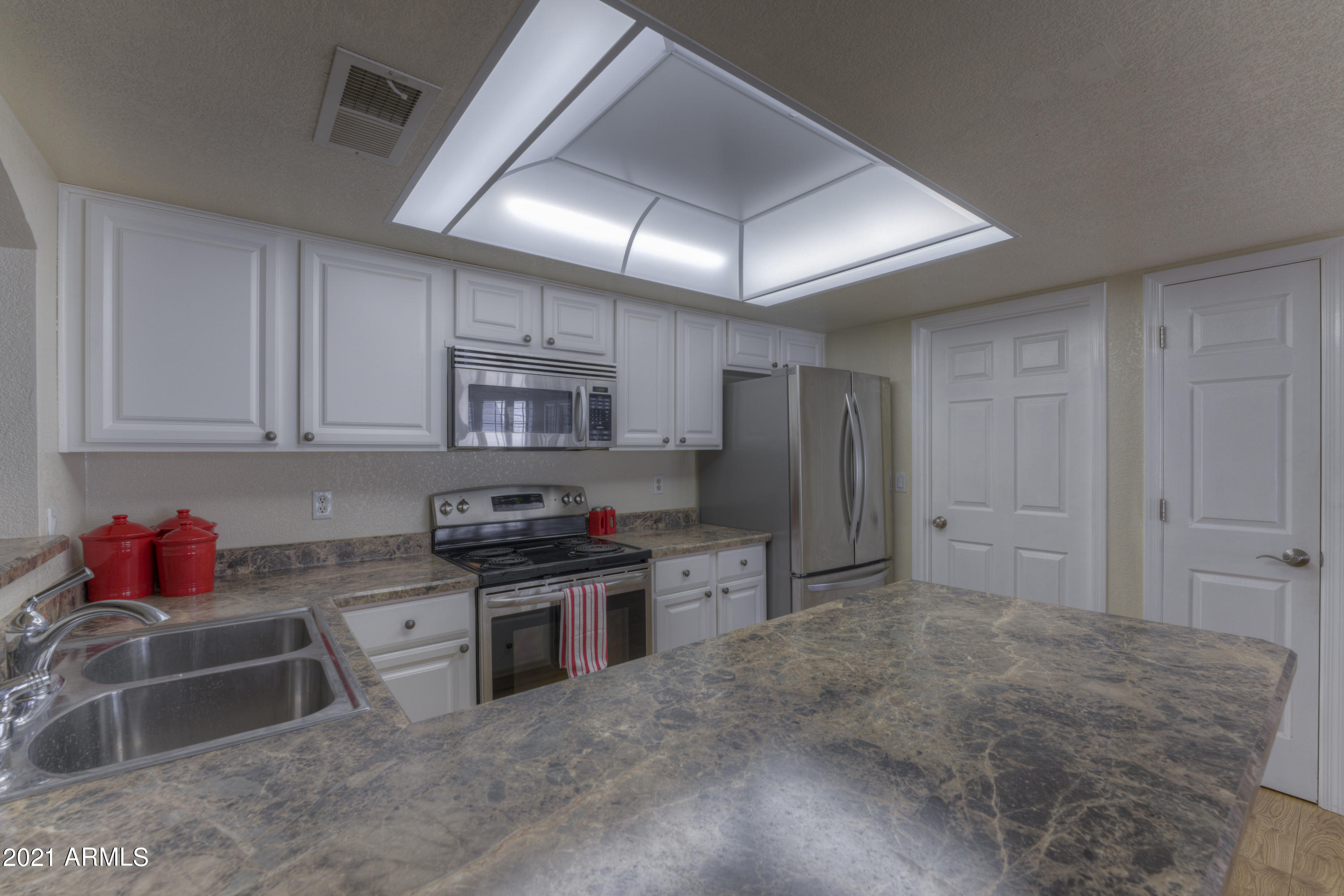 2059 East Brown Road, Unit 76 Mesa, AZ 85213 - Photo 32 of 46 33