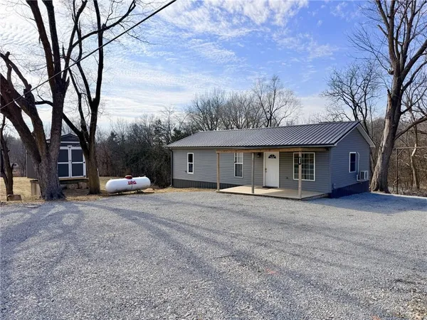$159,900 | 225 Southwest Sw Highway, Trenton, MO 64683