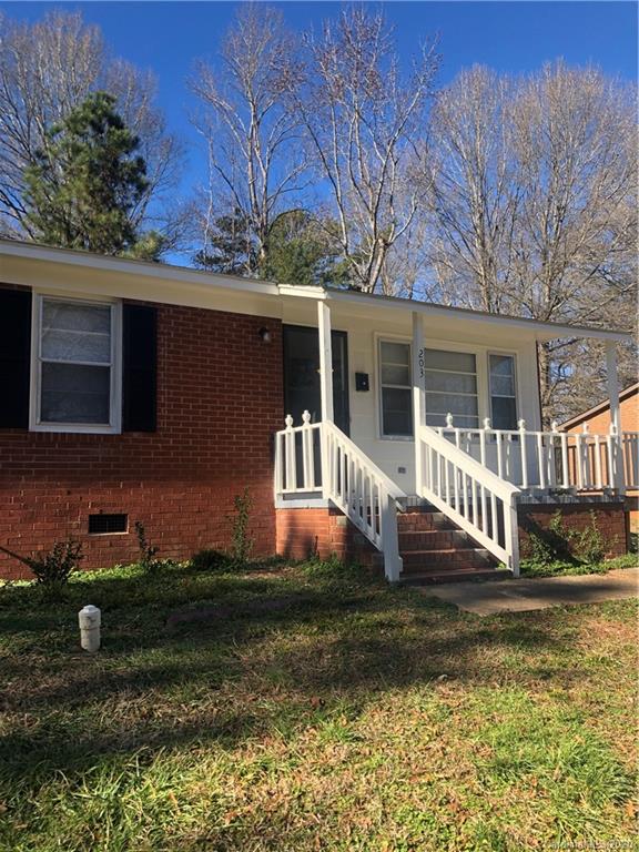 203 Valley Road York, SC 29745 - Photo 2 of 19 Gallery Image 2