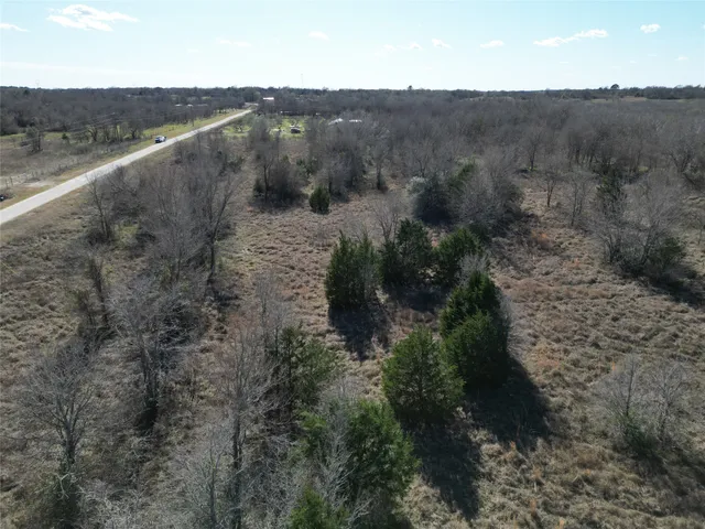 a view of a houses with mountain view
