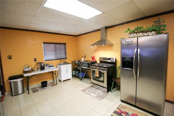 $1,995 | 29054 Eurton Lane, Menifee, CA 92584