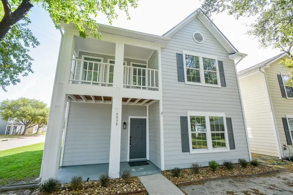 $2,250 | 9939 Farrell Drive, Houston, TX 77070