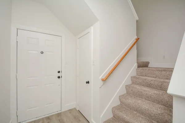 $2,250 | 9939 Farrell Drive, Houston, TX 77070
