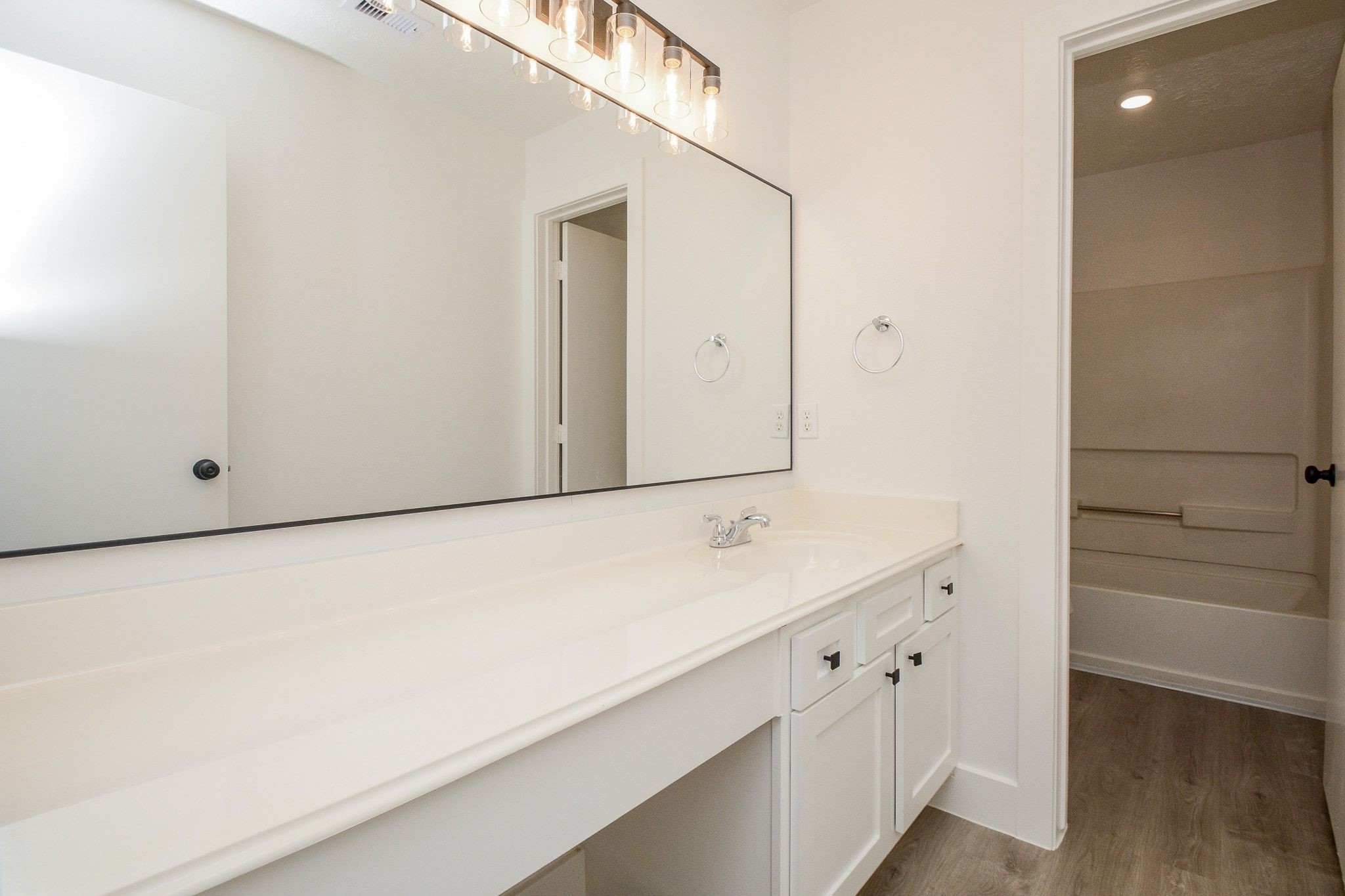 9939 Farrell Drive Houston, TX 77070 - Photo 10 of 20