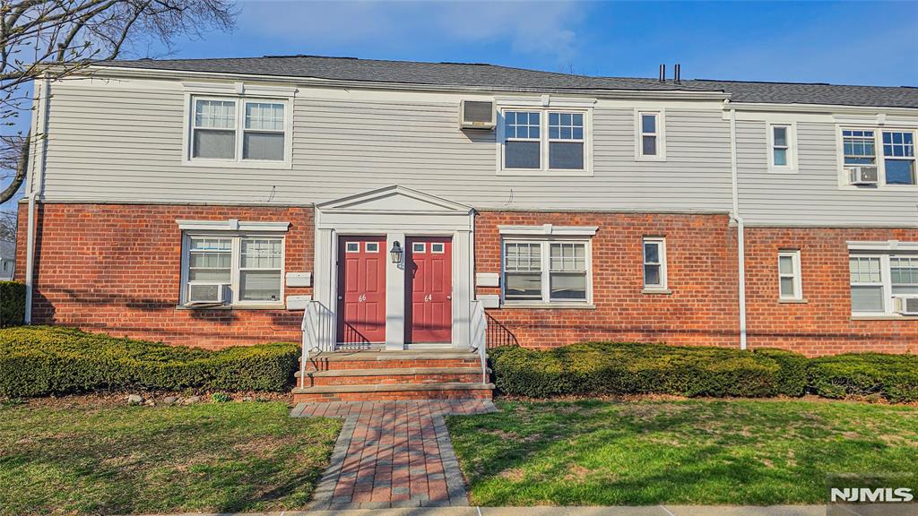 64 Hastings Avenue, Unit B Rutherford, NJ 07070 - Photo 1 of 14