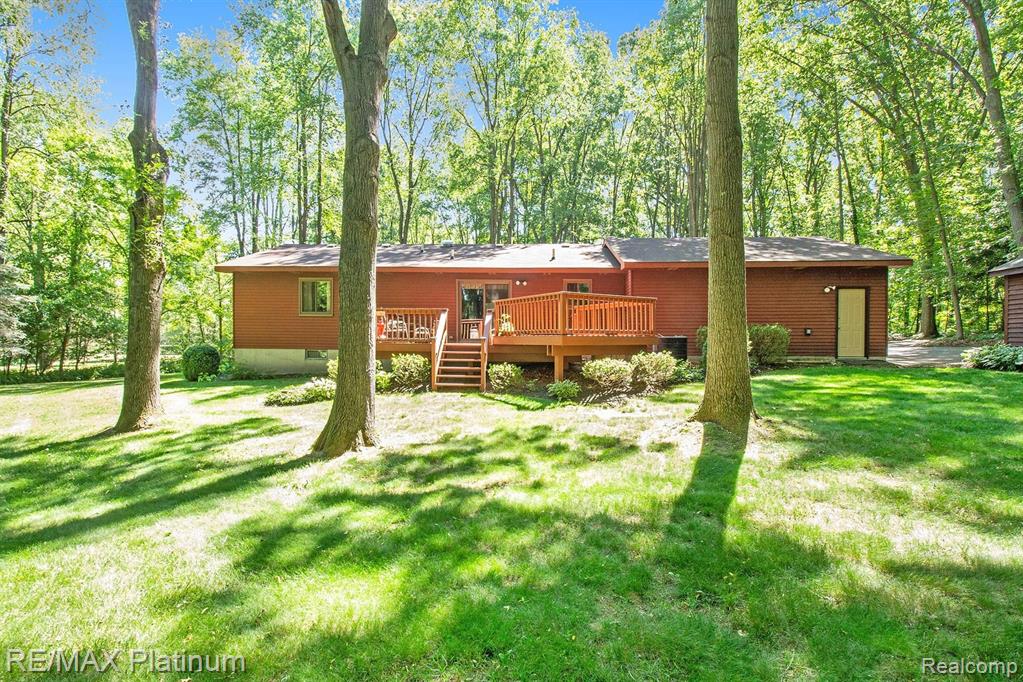 1866 Hidden Valley Road Howell, MI 48843 - Photo 21 of 26