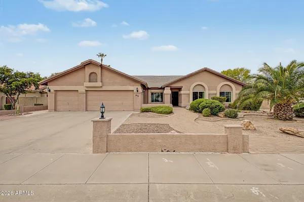 $749,900 | 911 East Secretariat Drive, Tempe, AZ 85284