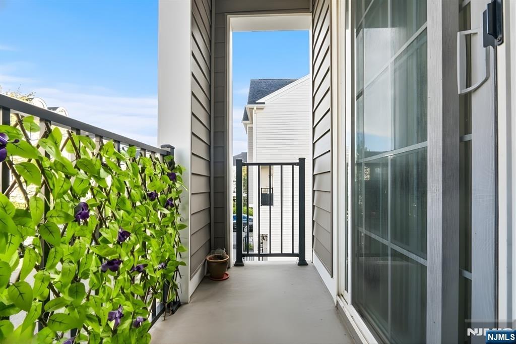 159 George Russell Way, Unit 311 Clifton, NJ 07013 - Photo 13 of 25