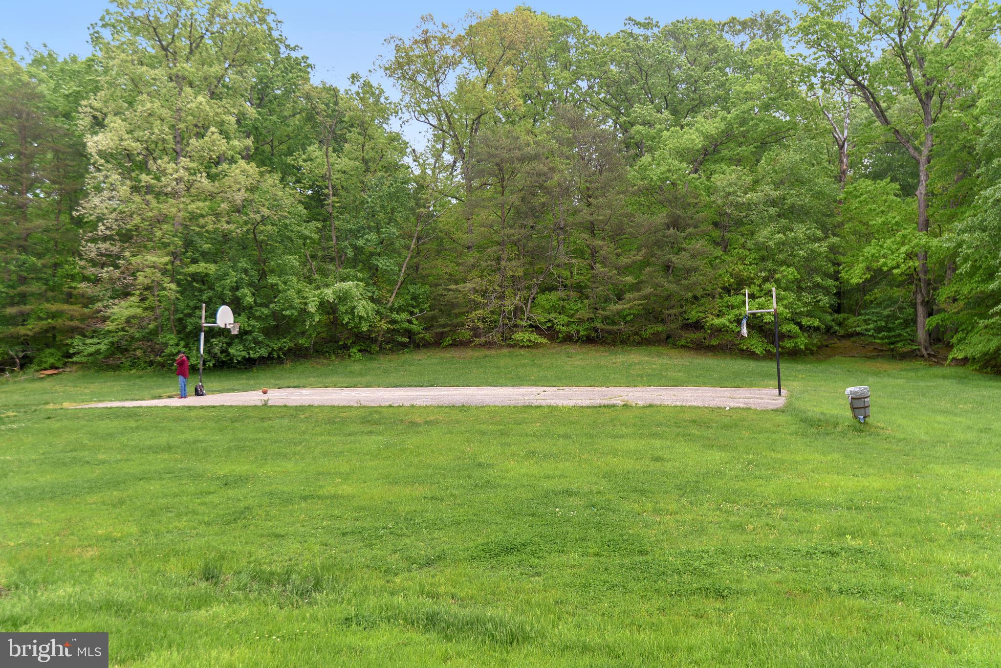 9935 Mallard Drive Laurel, MD 20708 - Photo 17 of 40 Community Basketball Court