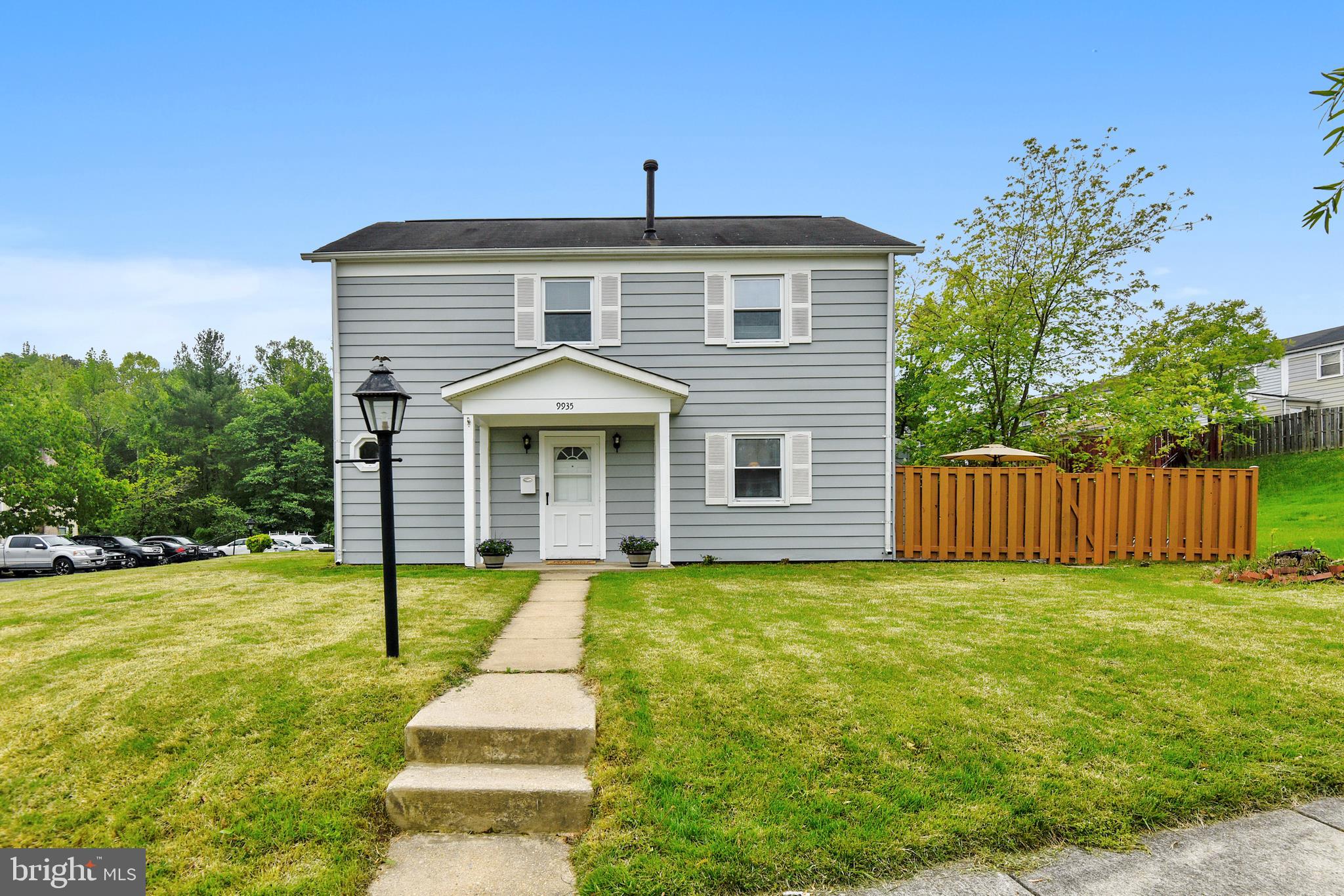 9935 Mallard Drive Laurel, MD 20708 - Photo 20 of 40 Covered Front Porch End Unit