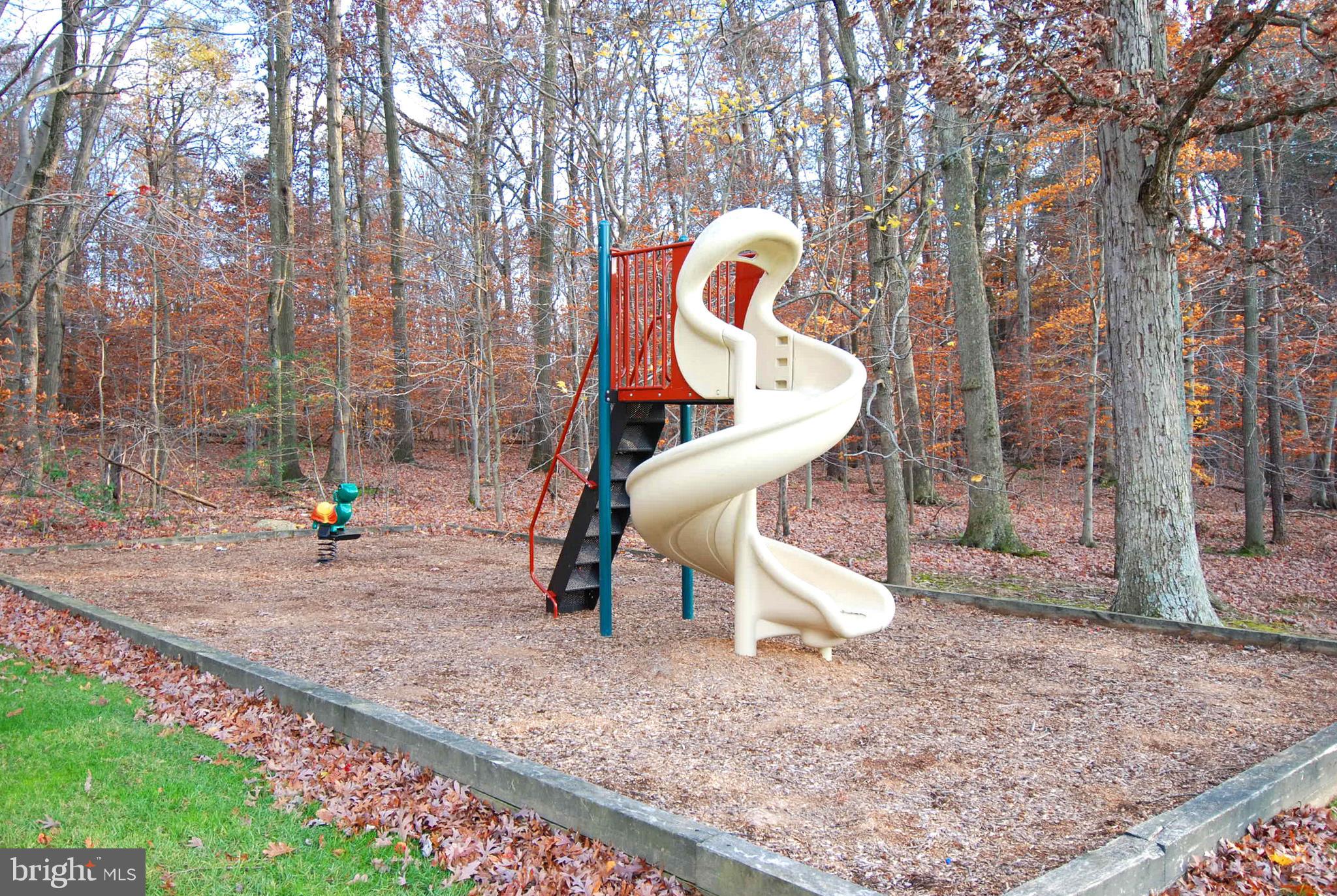 9935 Mallard Drive Laurel, MD 20708 - Photo 37 of 40 Community Playground