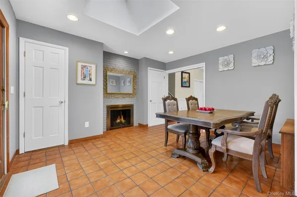$835,000 | 2314 Sultana Drive, Yorktown Heights, NY 10598
