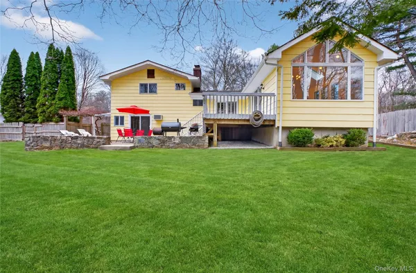 $835,000 | 2314 Sultana Drive, Yorktown Heights, NY 10598