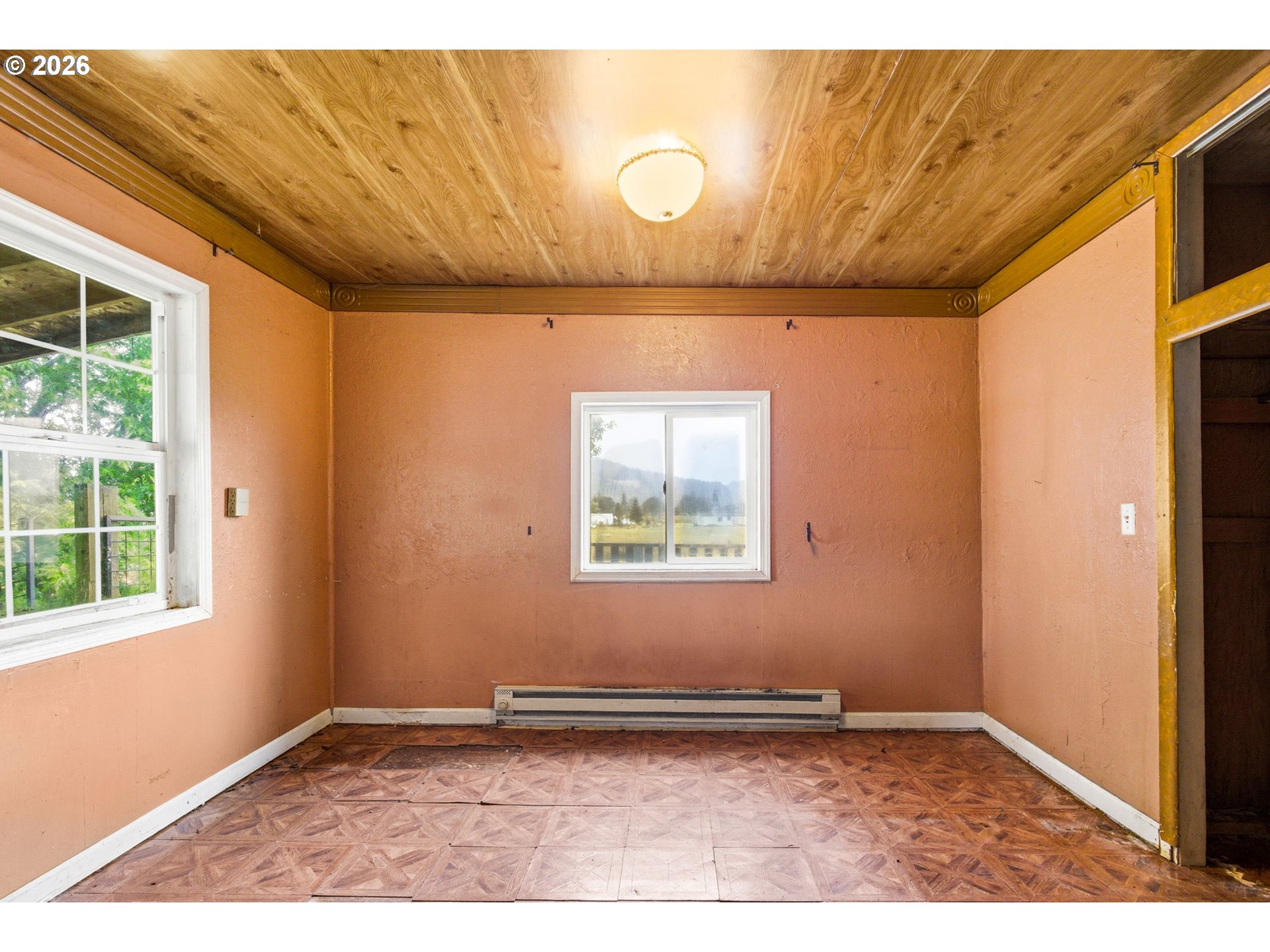 1715 Cascade Drive Lebanon, OR 97355 - Photo 19 of 24