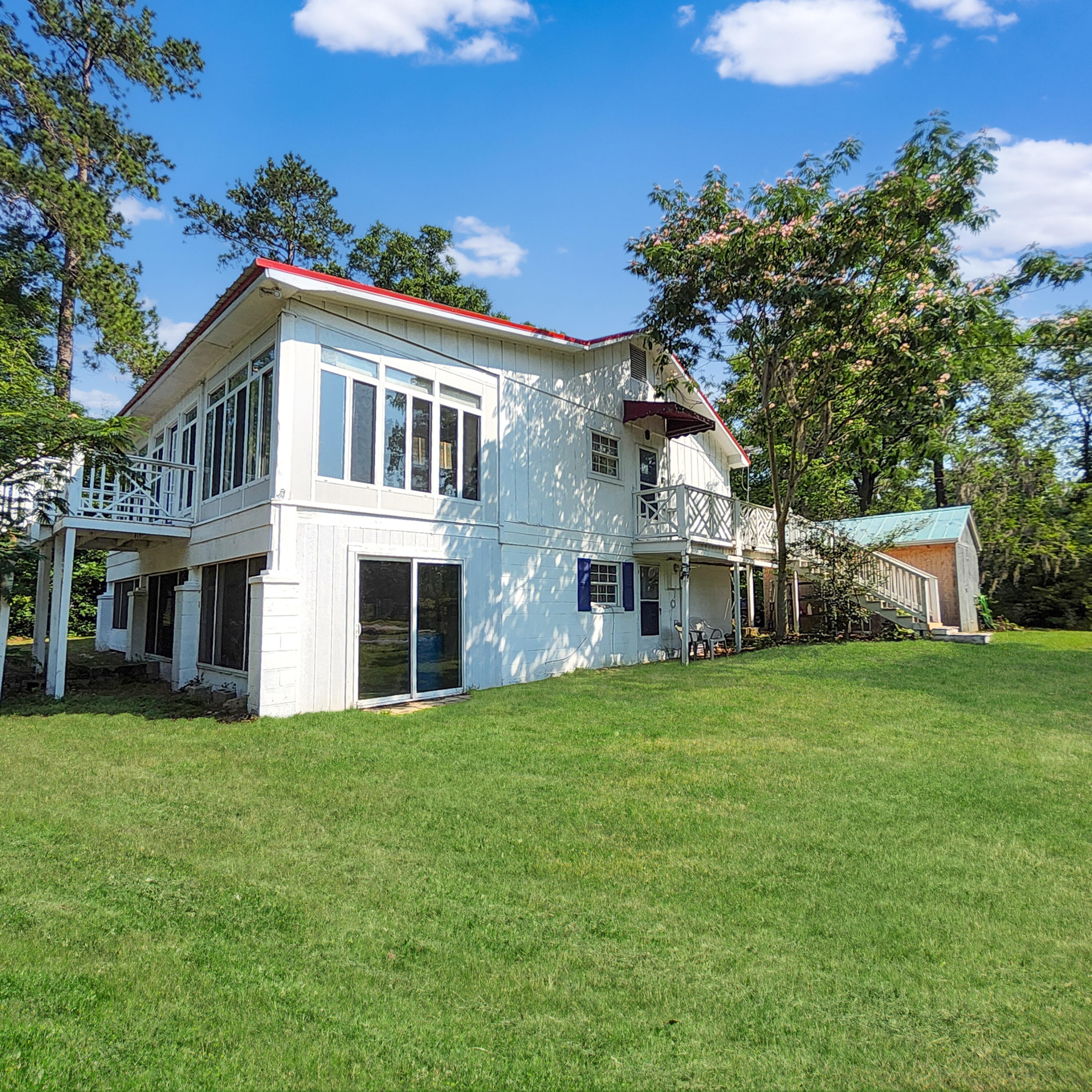 1201 Crescent Drive Summerton, SC 29148 - Photo 4 of 23 20250603_102329