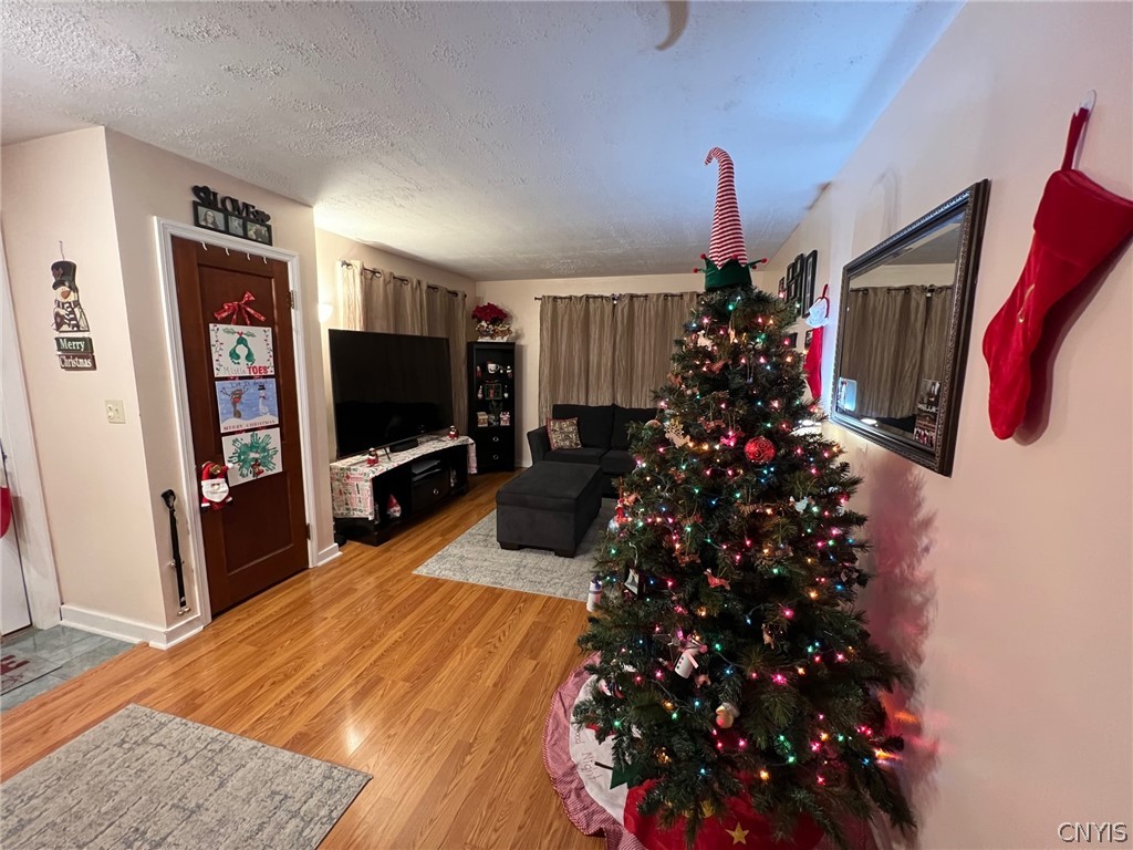 921 Harding Boulevard Rome, NY 13440 - Photo 4 of 11