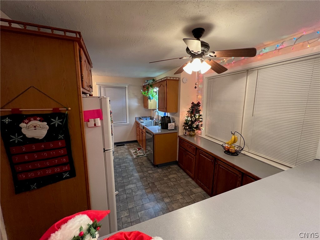 921 Harding Boulevard Rome, NY 13440 - Photo 5 of 11