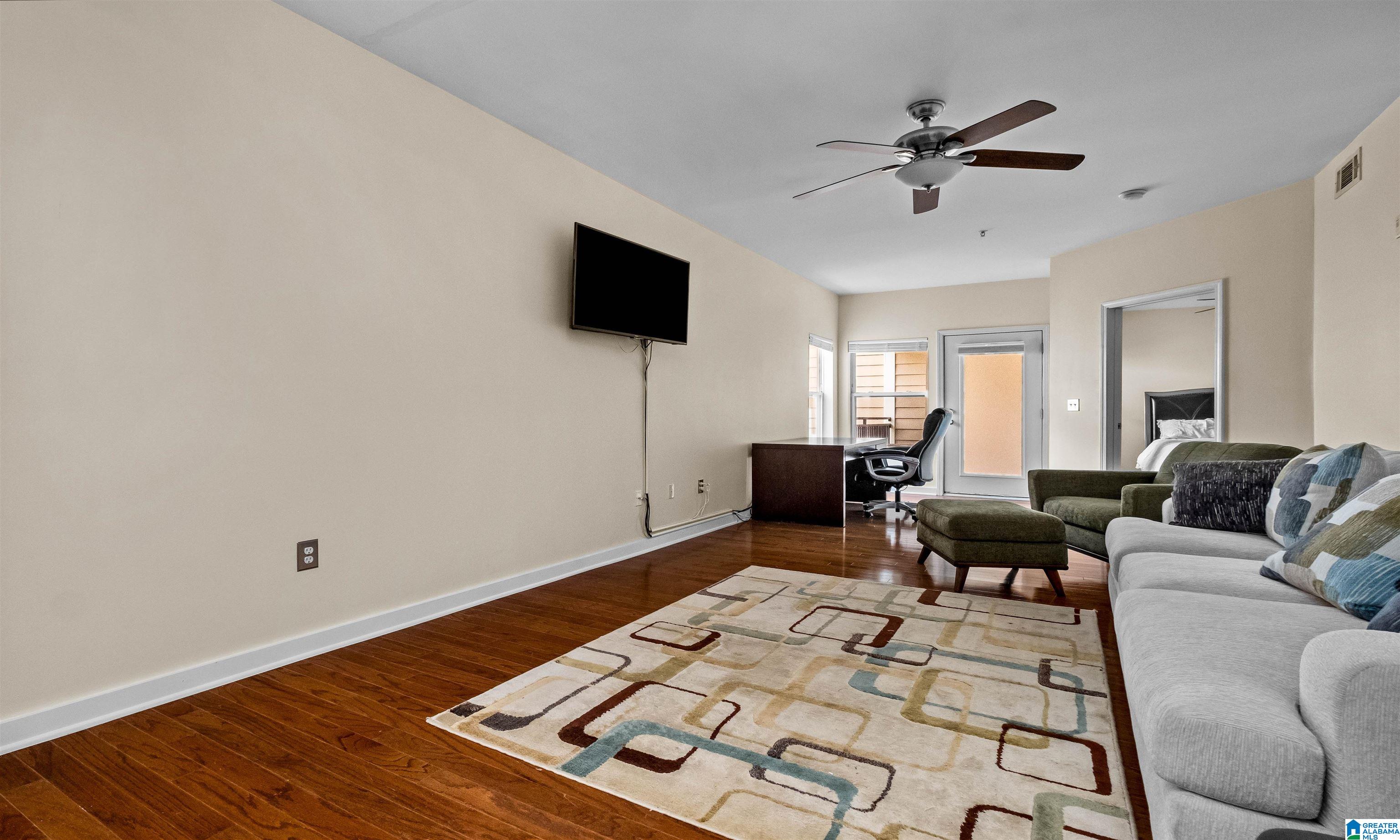 401 20th Street South, Unit 424 Birmingham, AL 35233 - Photo 10 of 52