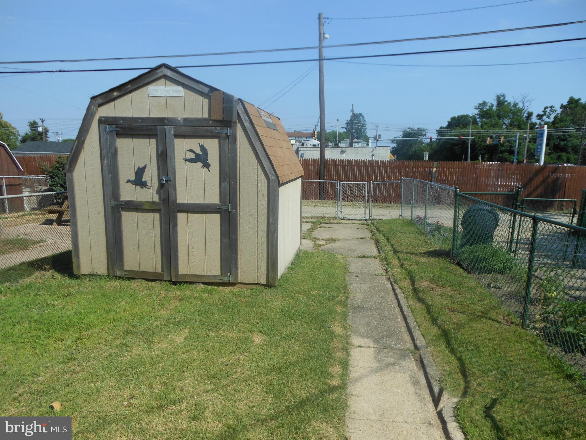 7303 Stratton Way Baltimore, MD 21224 - Photo 14 of 16 Exterior (Rear)-photo two