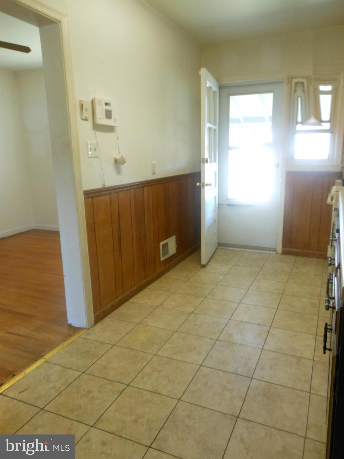 7303 Stratton Way Baltimore, MD 21224 - Photo 8 of 16 Kitchen-photo three
