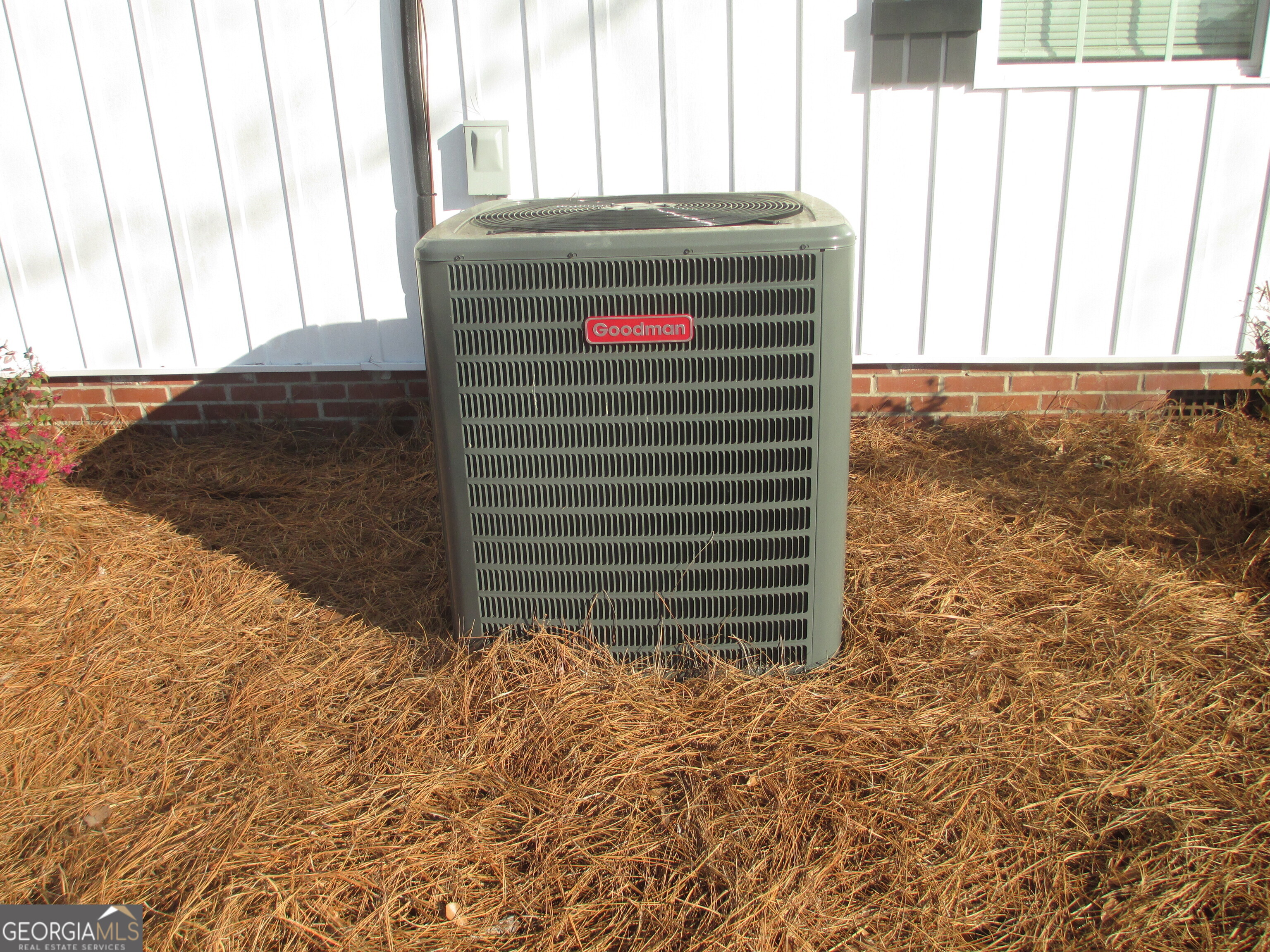 390 Bay Street Baxley, GA 31513 - Photo 7 of 24