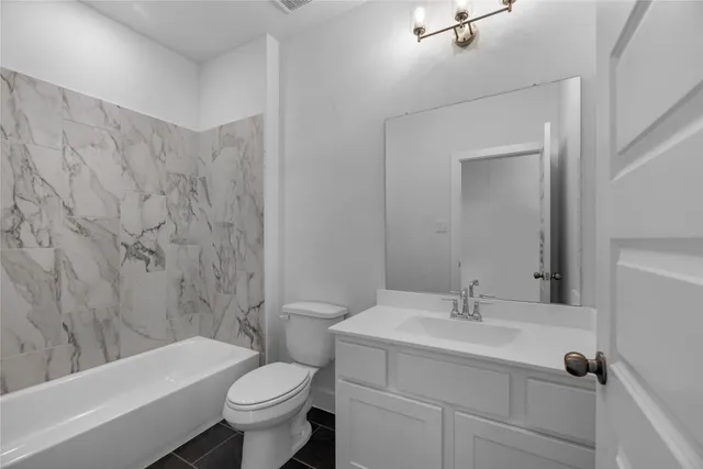 $694,810 | 1519 Watermont Drive, Missouri City, TX 77459