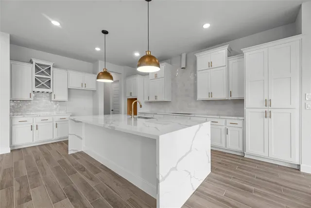 $694,810 | 1519 Watermont Drive, Missouri City, TX 77459