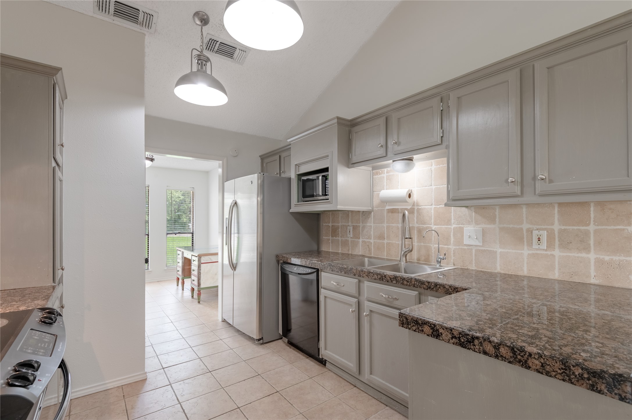 22516 Pebble Beach Way Point Blank, TX 77364 - Photo 13 of 44