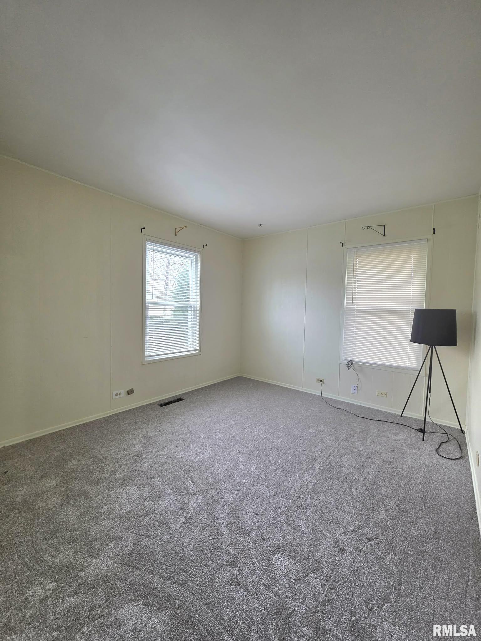 1012 South 15th Street Quincy, IL 62301 - Photo 13 of 22