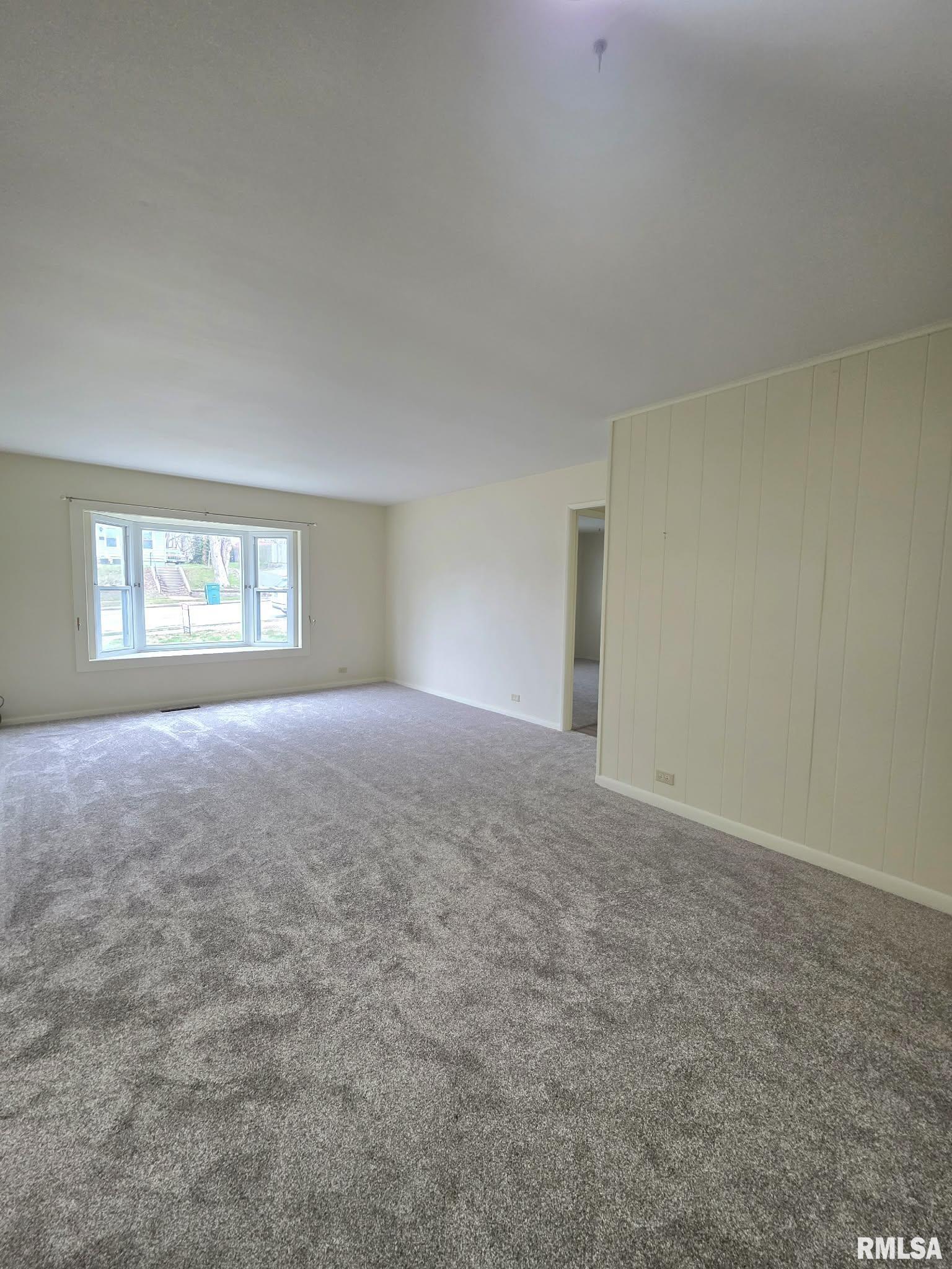 1012 South 15th Street Quincy, IL 62301 - Photo 5 of 22