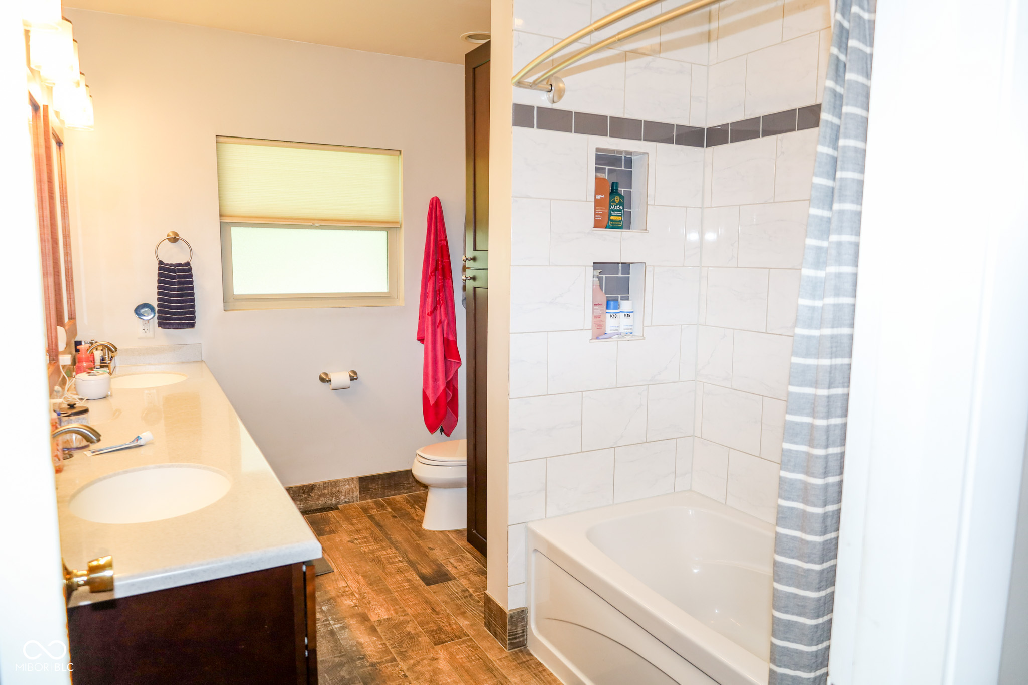 40 West Banta Road Indianapolis, IN 46217 - Photo 8 of 34 Gallery Image 8