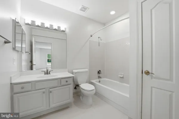 $2,199,000 | 2207 Aryness Drive, Vienna, VA 22181