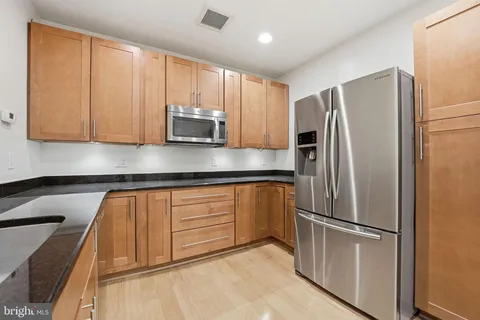 $2,199,000 | 2207 Aryness Drive, Vienna, VA 22181