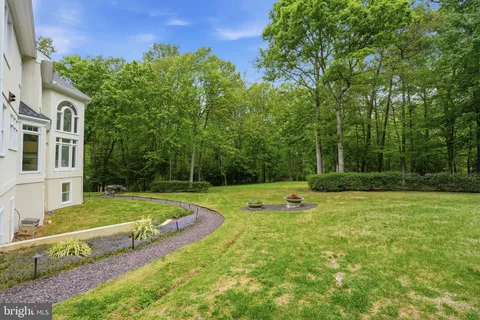 $2,199,000 | 2207 Aryness Drive, Vienna, VA 22181