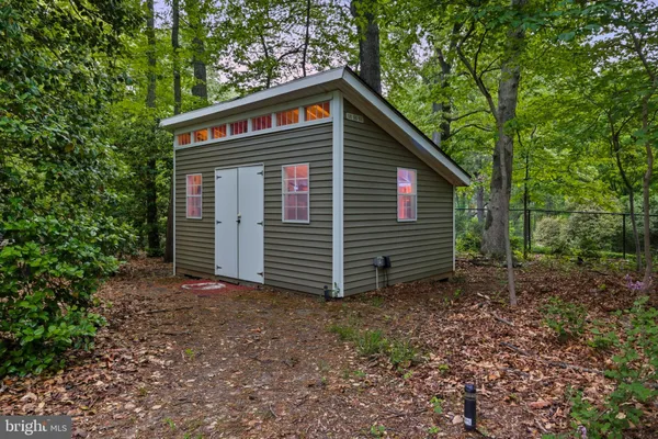 $2,199,000 | 2207 Aryness Drive, Vienna, VA 22181