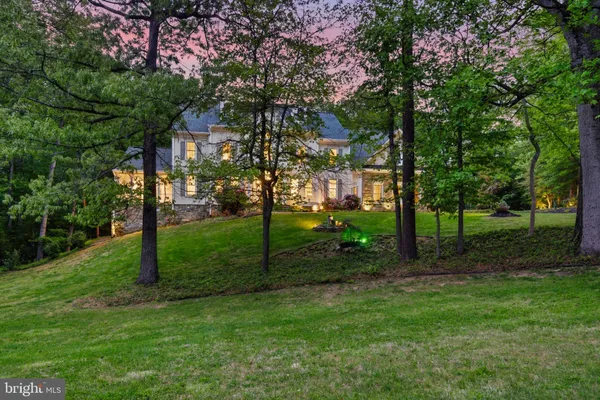 $2,199,000 | 2207 Aryness Drive, Vienna, VA 22181